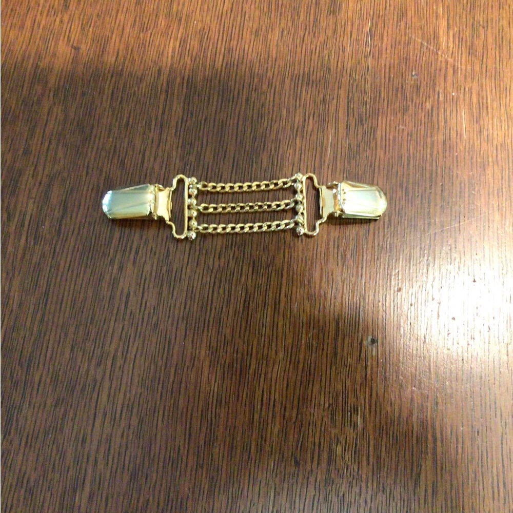 Gold Tone Double Chain Sweater Clip